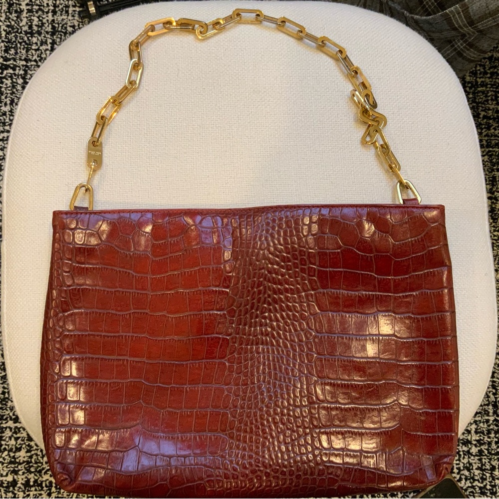 Elegant Burgundy Crocodile-Embossed Women's Bag